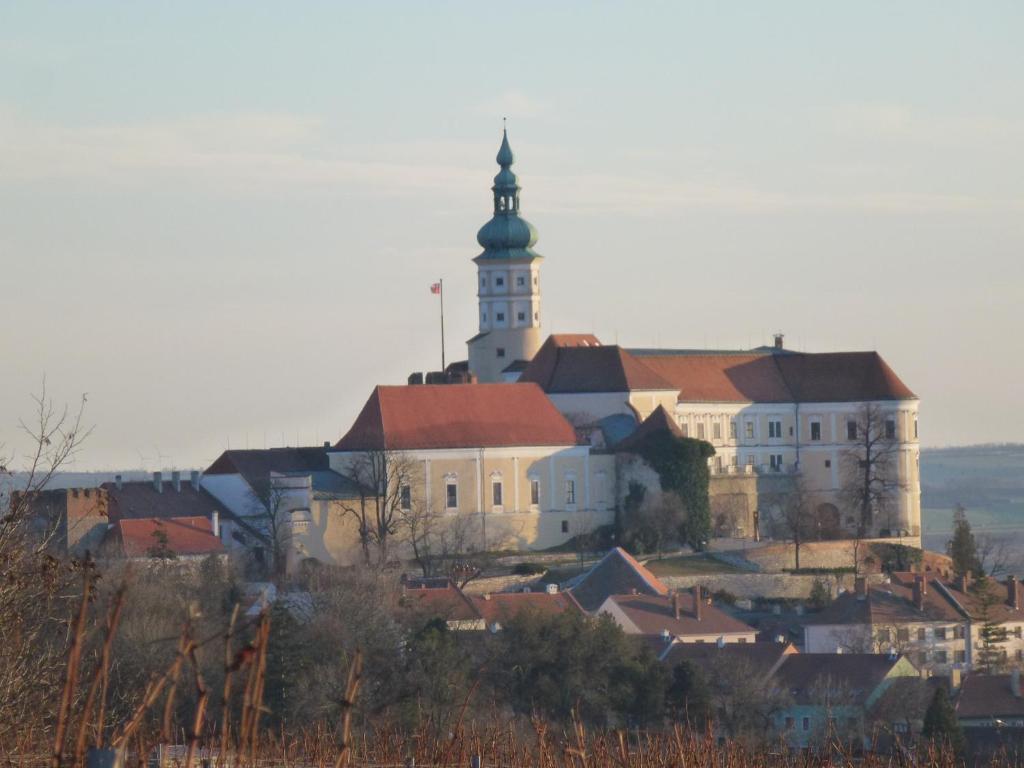 Ubytovani U Jerabku - Parkovani Zdarma Mikulov Luaran gambar